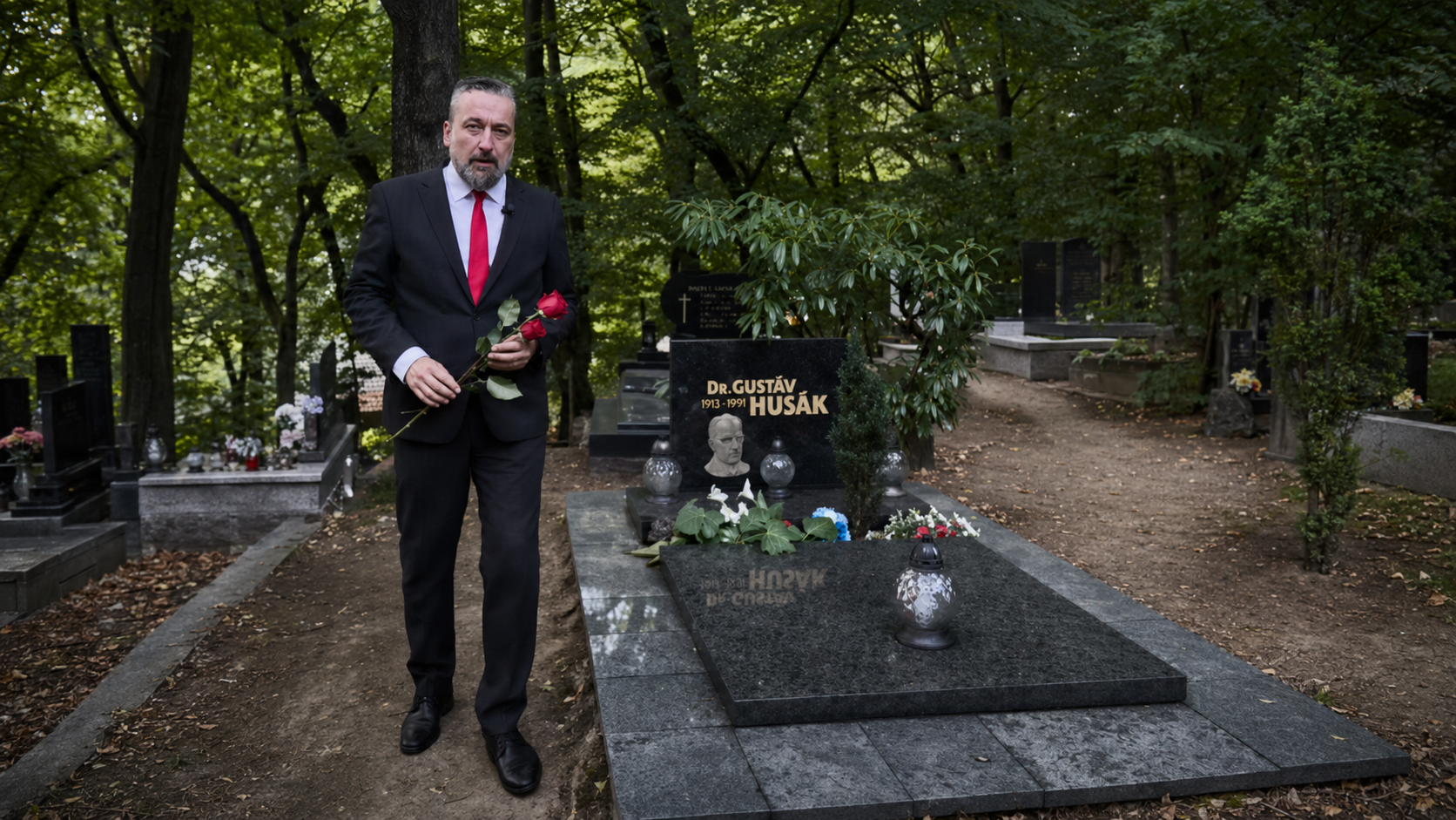 CHOĎTE DOMOV, OKUPANTI Z BRUSELU AJ WASHINGTONU! Ľuboš Blaha ostro pri výročí SNP (VIDEO)
