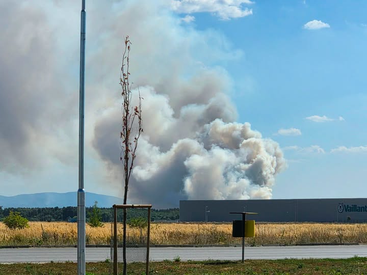MIMORIADNA SITUÁCIA na Záhorí: Vrtuľníky, hasiči a vojaci v akcii