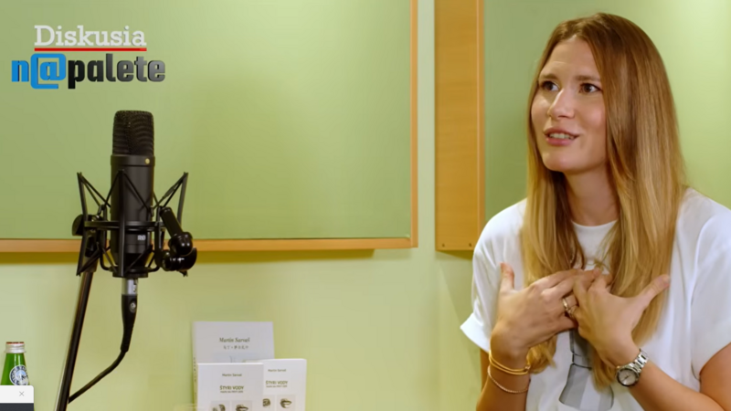 Dcéra Martina Sarvaša prehovorila o posledných chvíľach otca: „Vyzeral, akoby len zaspal.“ A vyslovila aj bolestivé podozrenie