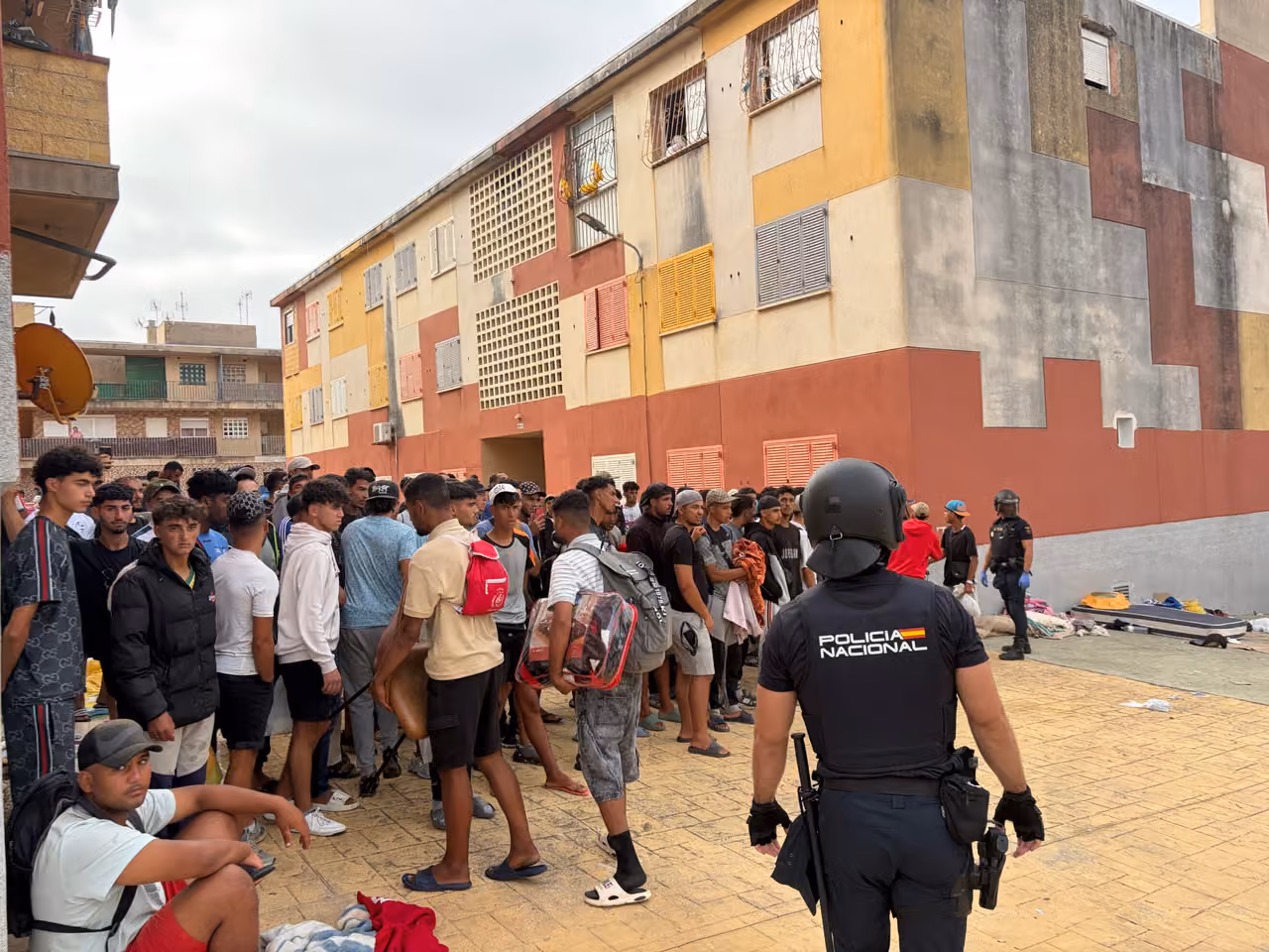 CEUTA SA TOPÍ V CHAOSE! Sánchez sa snaží znovu získať kontrolu