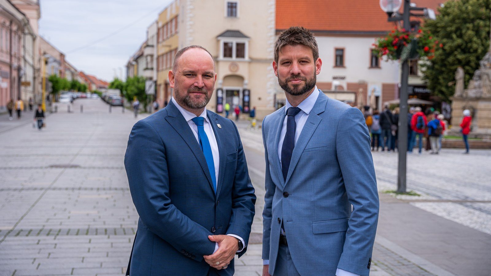 MILIÓNOVÝ ŠKANDÁL! Trnavský župan progresívec Viskupič neoprávnene zadal miliónovú zákazku na autobusovú dopravu, potvrdil súd