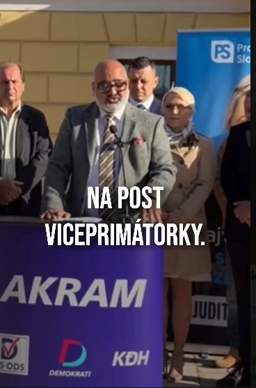 Na snímke kandidát KDH Akram