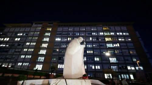 Peniaze ani drahé autá nie sú najväčším bohatstvom! Lovaš po správe o pápežovi prehovoril