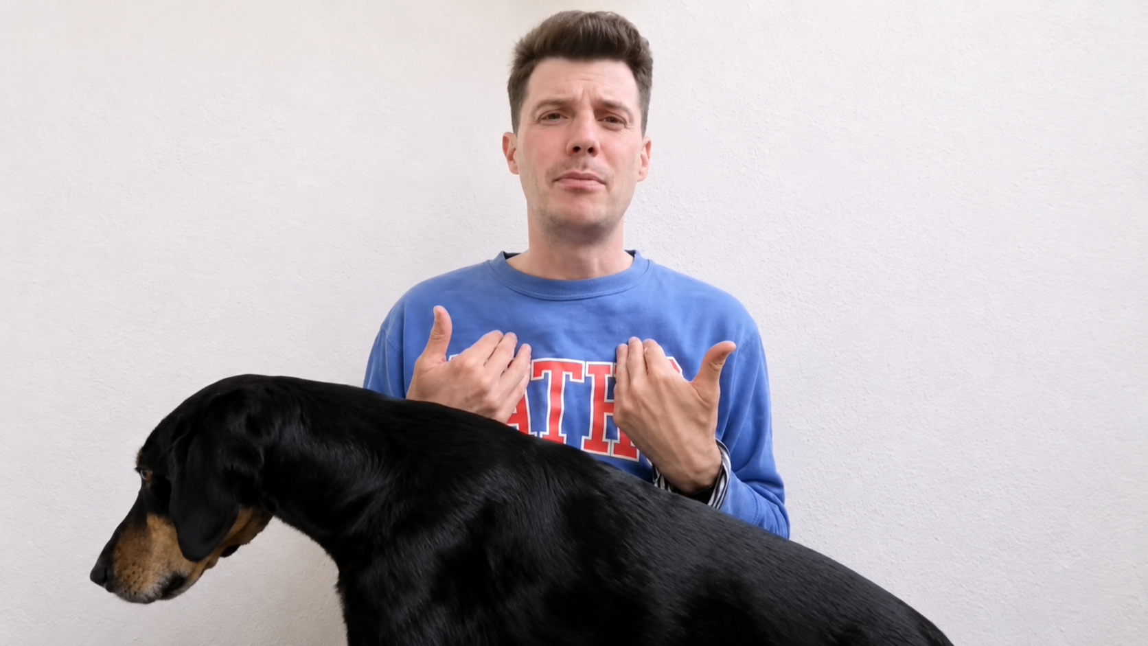 TENTO GAY POVEDAL, ČO SI MNOŽSTVO GAYOV MYSLÍ, ALE NEPOVEDIA TO NAHLAS! Český komik Martin Hranáč búra tabu (VIDEO)