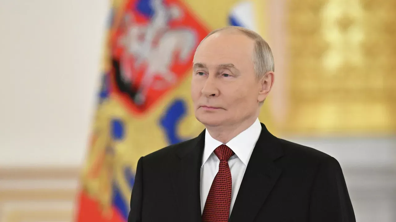 Putin nariadil pozastaviť útoky na Ukrajinu počas troch dní