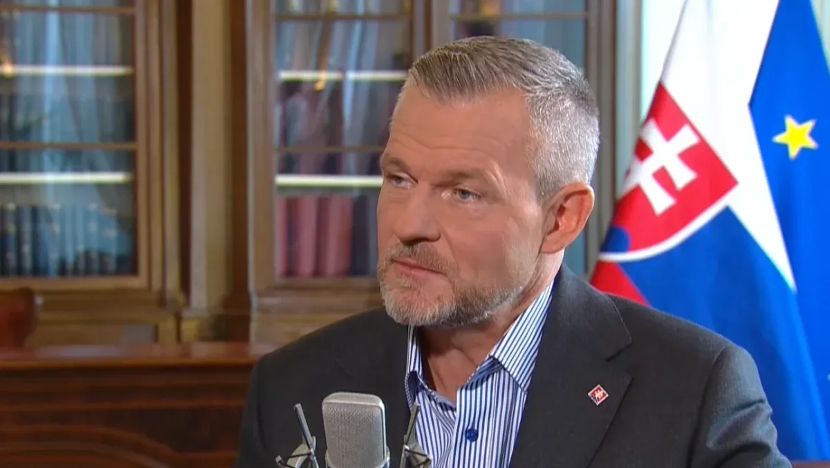 Prezident Pellegrini vidí v povolebnom pate príležitosť na vytvorenie veľkej koalície Smeru a PS. Hovorí aj o väčšej komunikácii Západu s Ruskom (VIDEO)