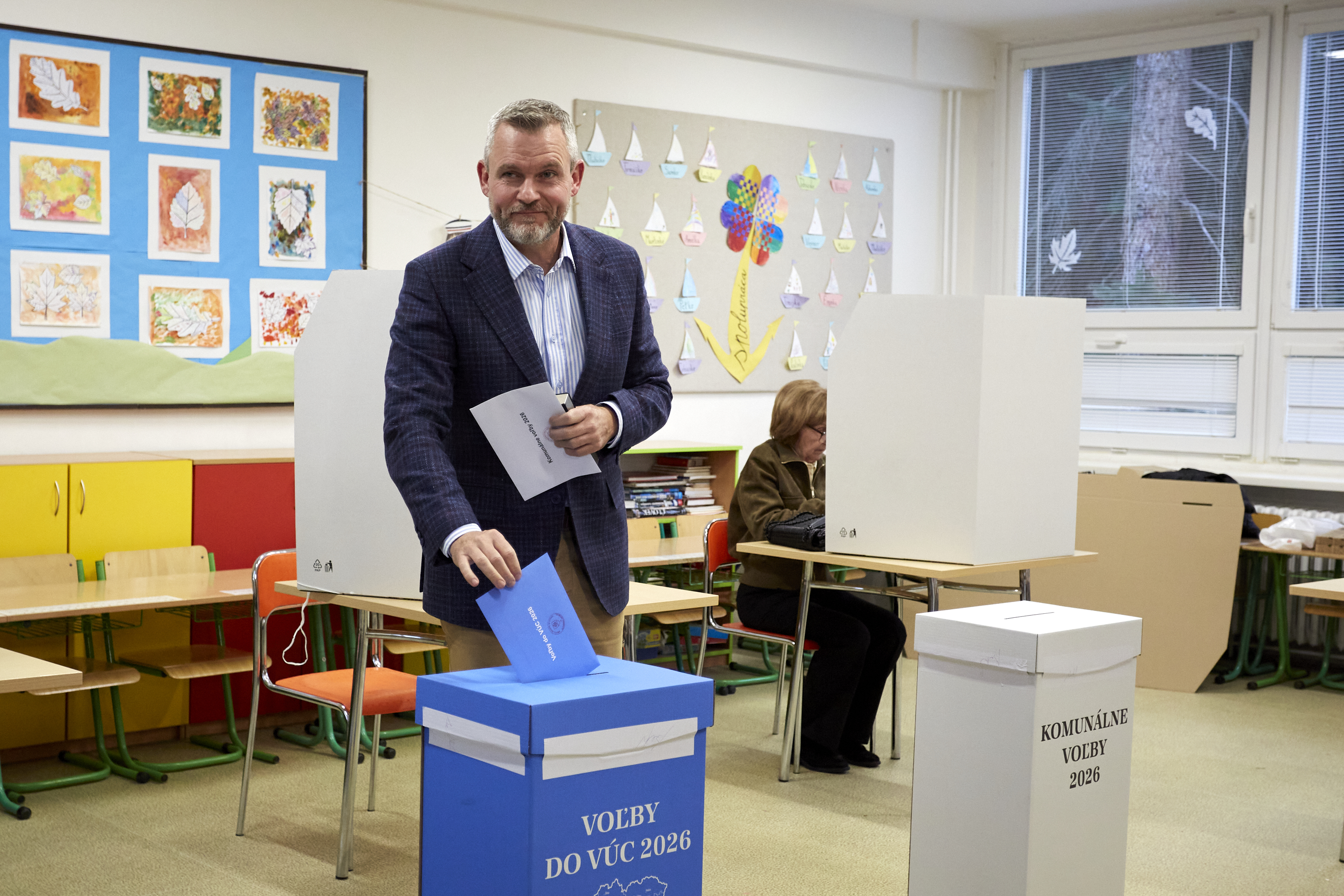 Prezident Pellegrini čakal polhodinu v rade! Odvolil v Banskej Bystrici