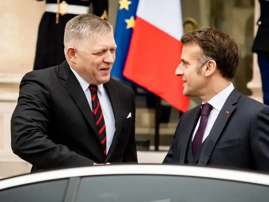 SLOVENSKO A FRANCÚZSKO DOSIAHLI SVOJE! Sybihazúri : Vyradenie Usmanova a Fridmana zo sankčného zoznamu EÚ je neprijateľné