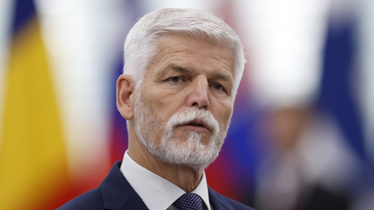 Bývalý spolužiak Petra Pavla prehovoril: TOTO sa vraj dialo za múrmi tajnej školy!