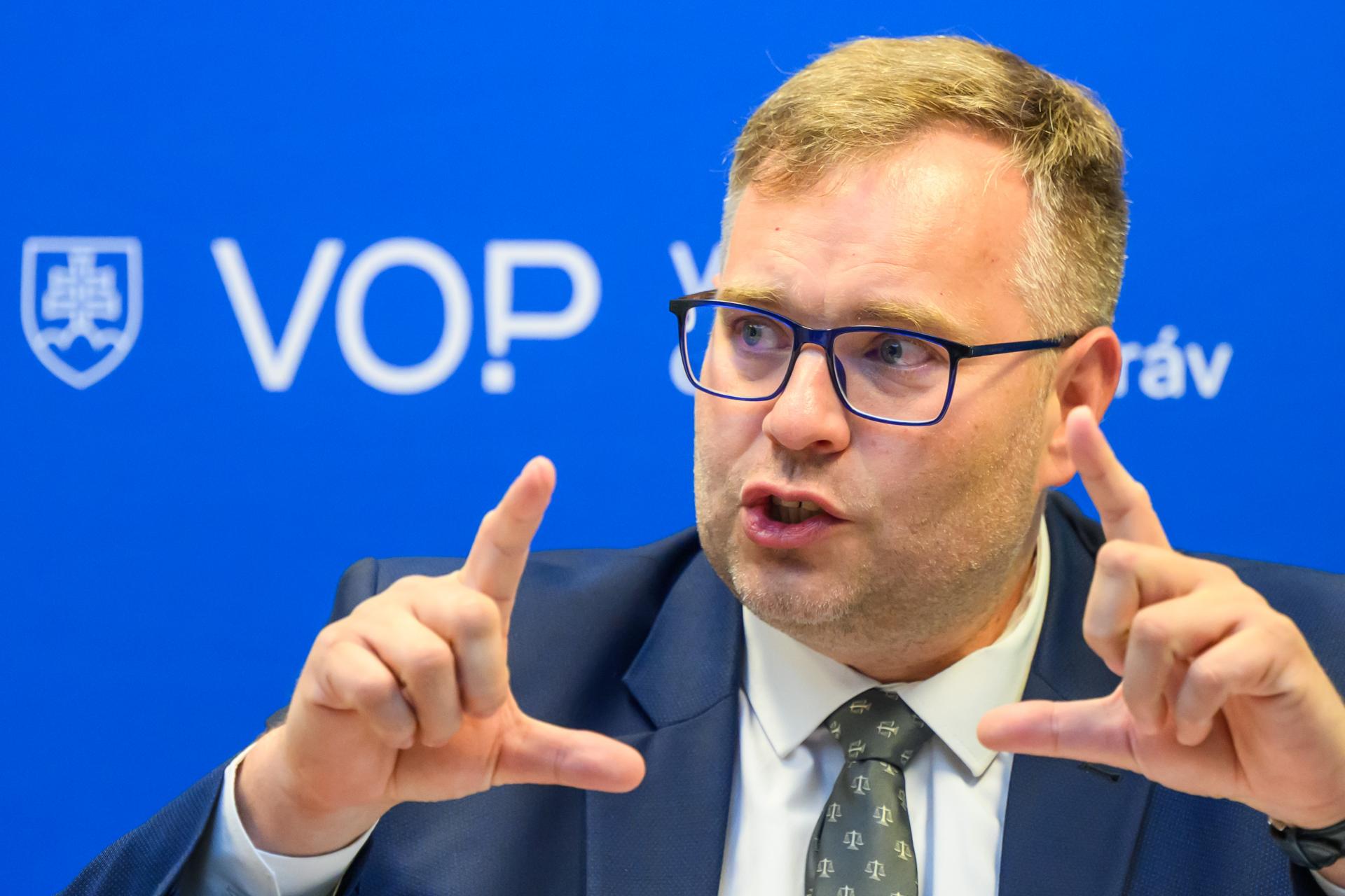 DOSŤ BOLO OBVOLÁVANIA! Lekára vám vyberie poisťovňa? Ombudsman prichádza s veľkou zmenou
