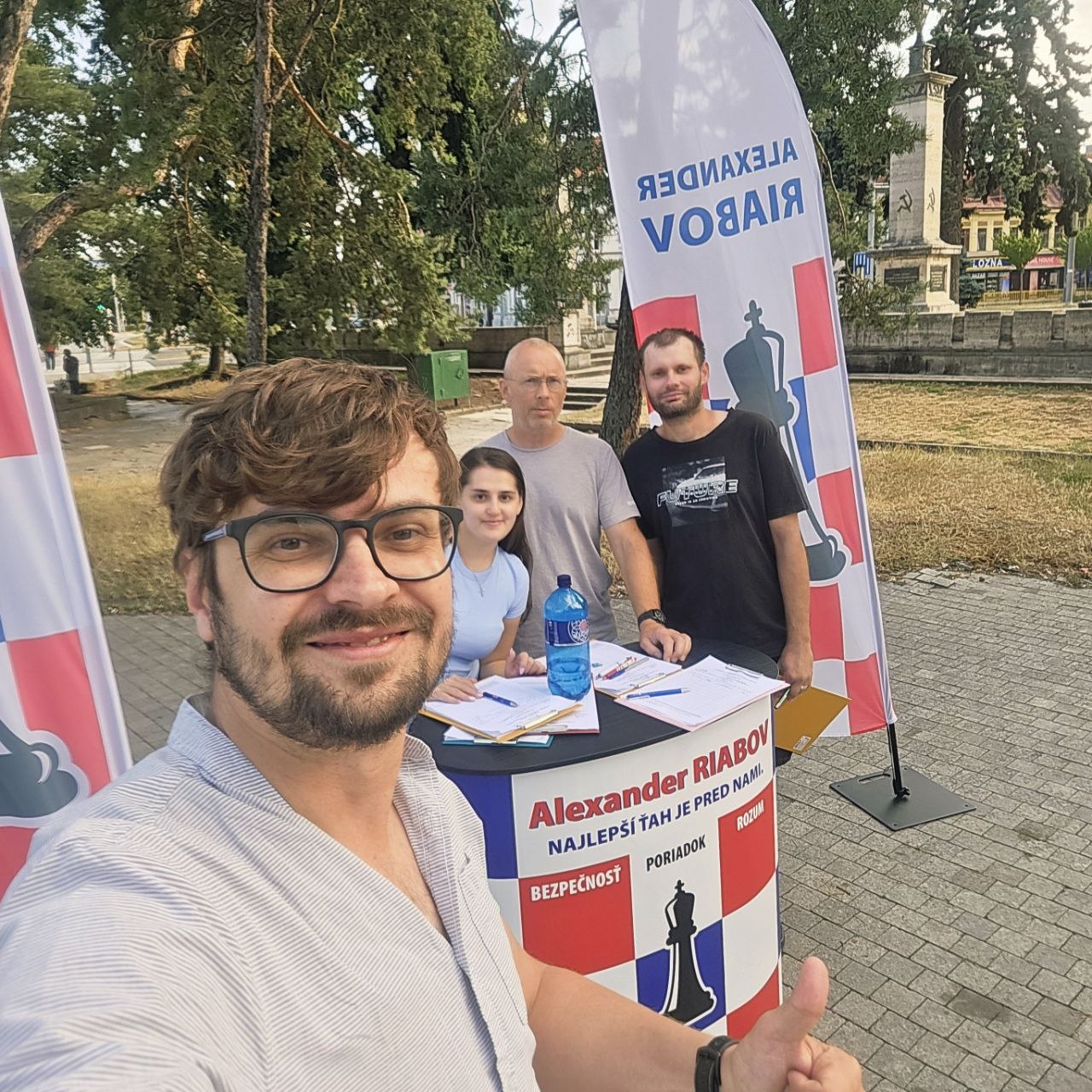 Alexander Riabov vyzbieral 1 000 podpisov ku kandidatúre na primátora za 20 dní!
